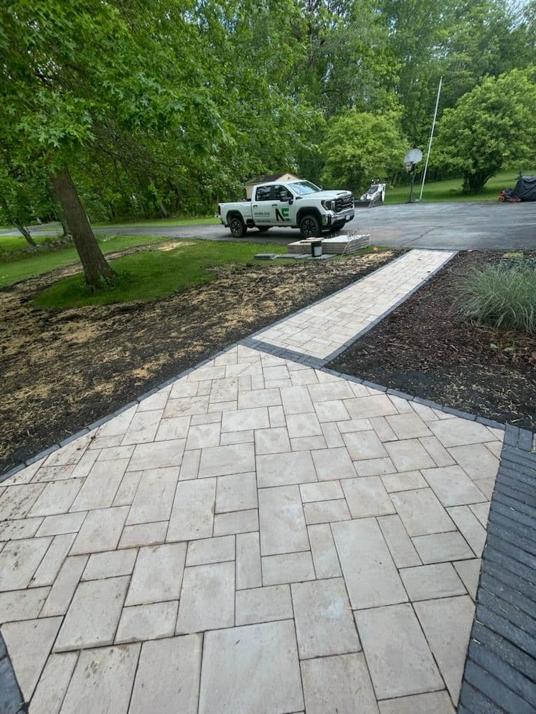 Elegant Walkway and Steps Installation in Gardiner NY image