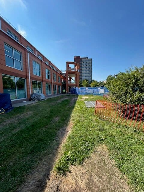 Gallery photos for Grass and Topsoil Restoration at Wooster Hall SUNY New Paltz: Image #2