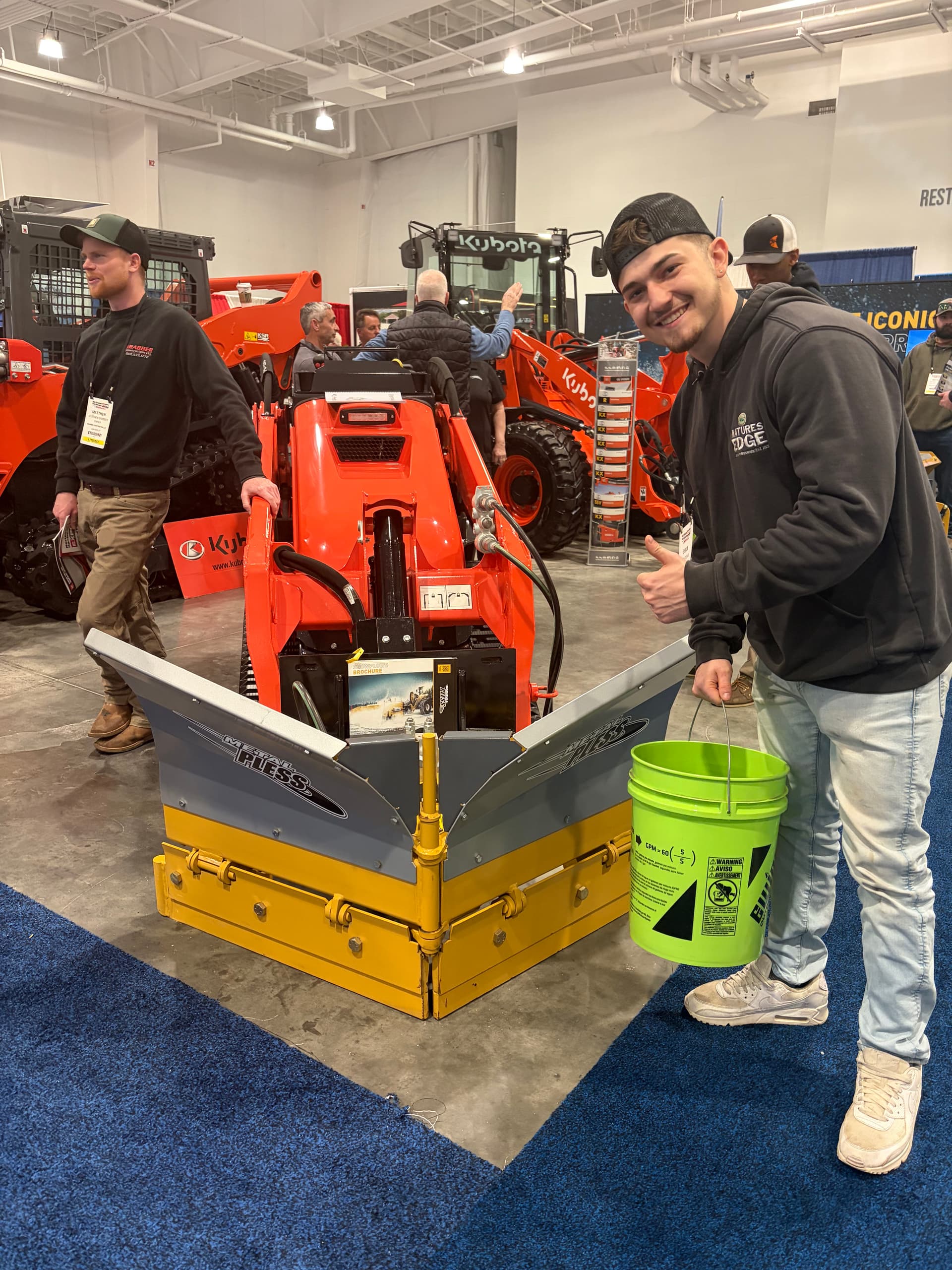 Gallery photos for Empowering Our Team at the Connecticut Hardscape Show: Image #1