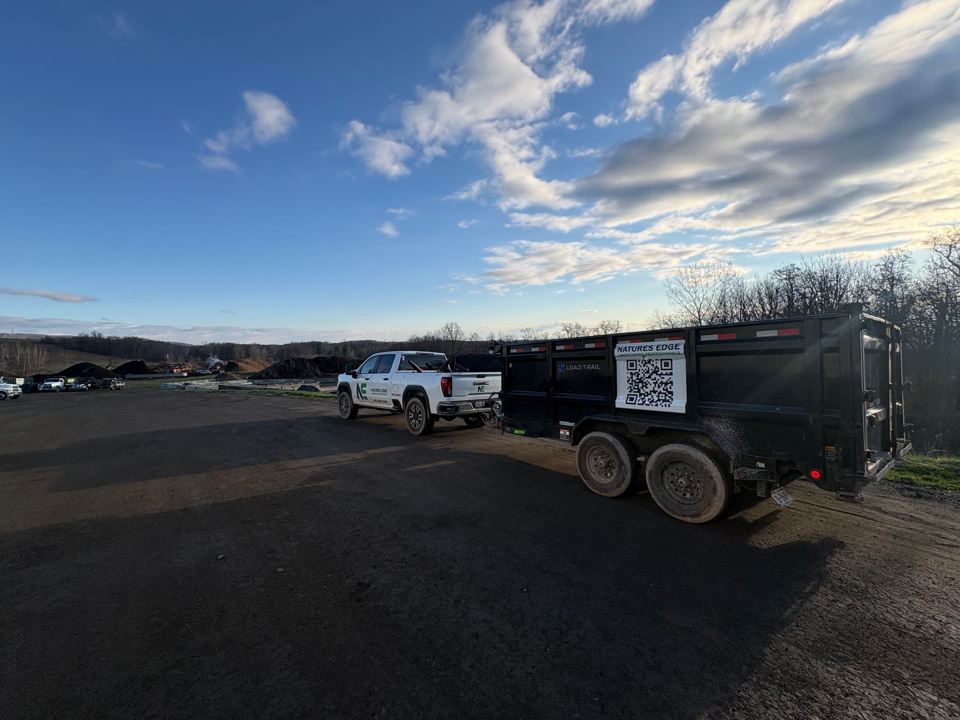 Gallery photos for Clean Beds, Fresh Mulch and a Sharp Finish in Hudson Valley: Image #2